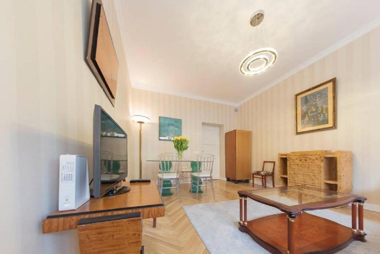 Super Luxury And Cozy- Golden Apartments- City Center Varşovia Exterior foto